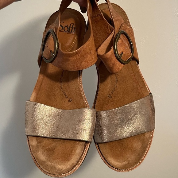 Sofft Women's Leather Bali Ankle Strap Sandals in the Color Luggage/Bronze - Picture 16 of 16